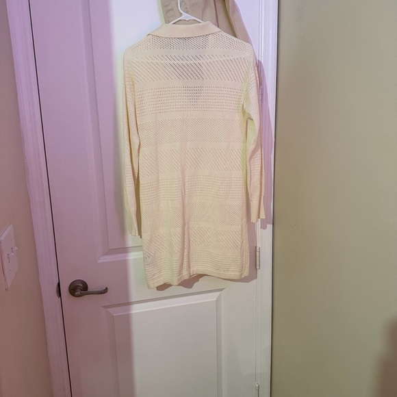 Monrow Ivory Knit Top - Picture 3 of 4